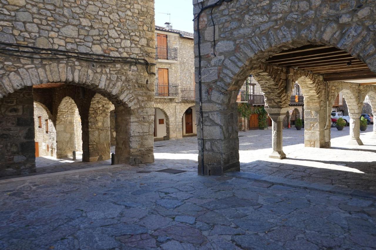Fonda Biayna Hotel Bellver De Cerdanya ภายนอก รูปภาพ