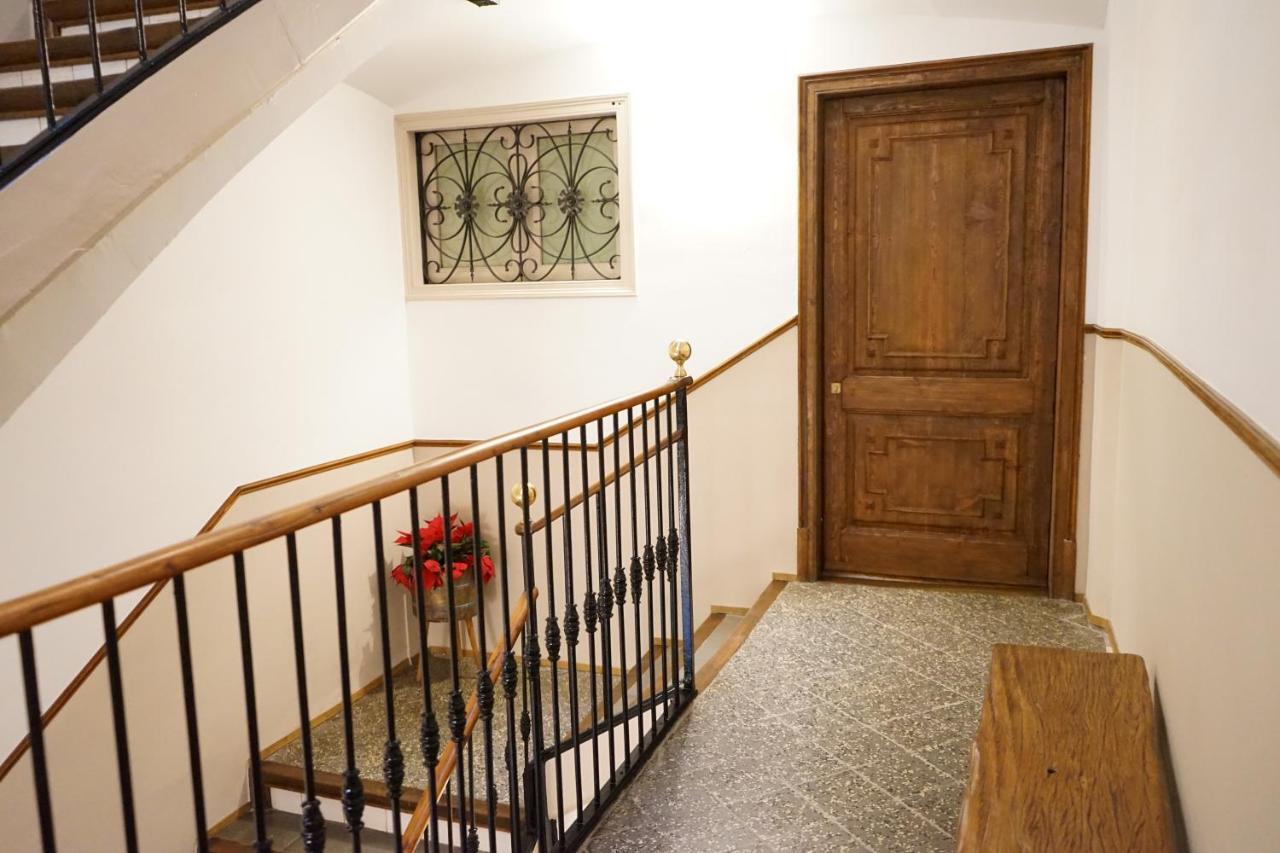 Fonda Biayna Hotel Bellver De Cerdanya ภายนอก รูปภาพ