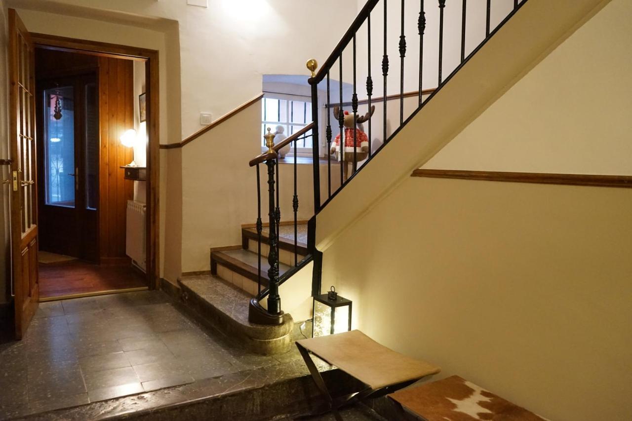 Fonda Biayna Hotel Bellver De Cerdanya ภายนอก รูปภาพ